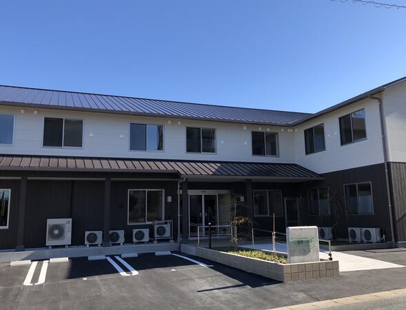 サービス付き高齢者向け住宅　豊園いわや（夜勤専従/パート）の介護福祉士求人メイン写真1