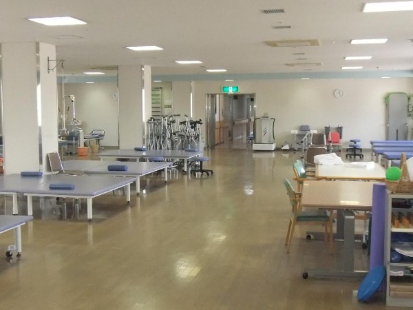 福山第一病院（常勤）の看護助手求人メイン写真3