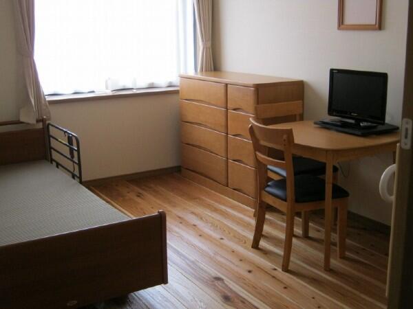 住宅型有料老人ホーム だんだん（常勤）の介護職求人メイン写真3