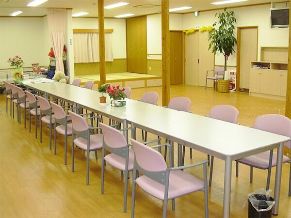 デイサービスセンター チューリップ（パート）の介護職求人メイン写真2