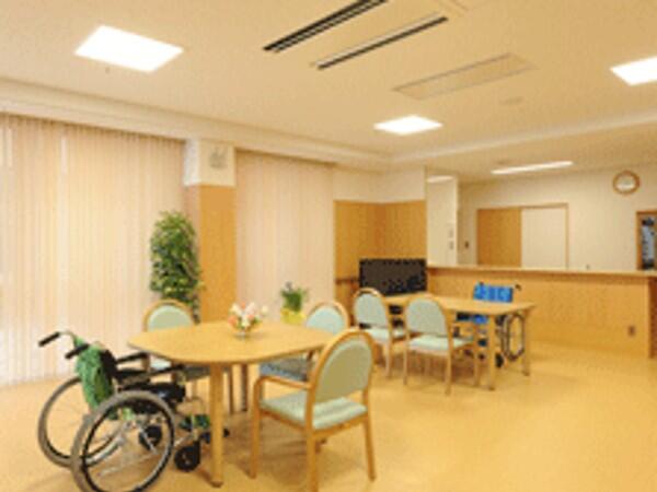 特別養護老人ホーム 回春堂（準社員） の介護職求人メイン写真3