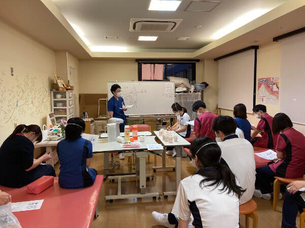 東京シニアケアセンター赤羽（常勤）の理学療法士求人メイン写真5