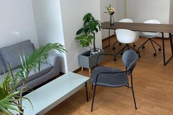 あいず訪問看護ステーション三軒茶屋（常勤）の看護師求人メイン写真2