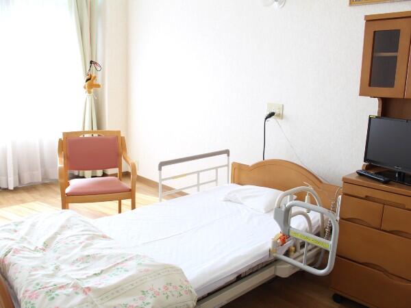 特別養護老人ホームサンシャインプラザ（常勤）の介護職求人メイン写真2