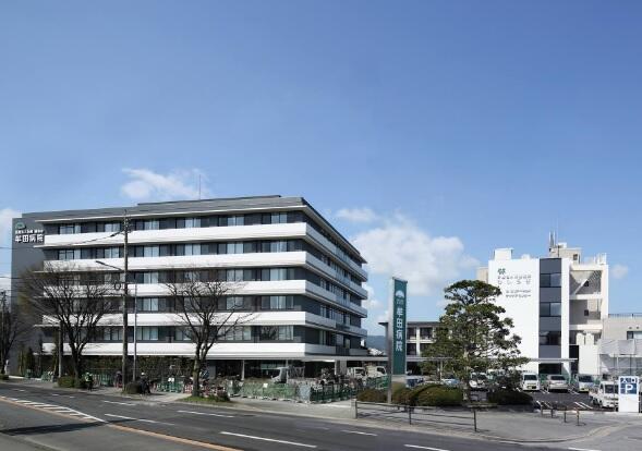 介護老人保健施設　ひいらぎ（常勤）の介護福祉士求人の写真