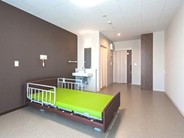 介護付有料老人ホーム東姫路（パート）の介護職求人メイン写真2