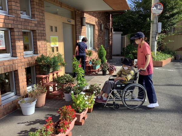 介護付有料老人ホームたいしんかていな赤坂（パート）の介護職求人メイン写真3
