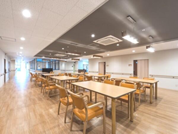 介護付有料老人ホーム東姫路（常勤）の看護師求人メイン写真3