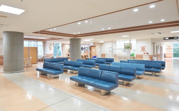 滋賀八幡病院（常勤）の介護職求人メイン写真4