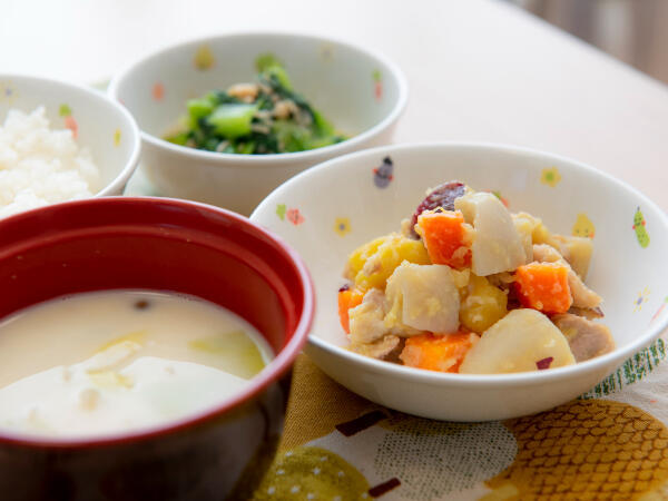 明日葉保育園 蓮根園（常勤）の調理師/調理員求人の写真