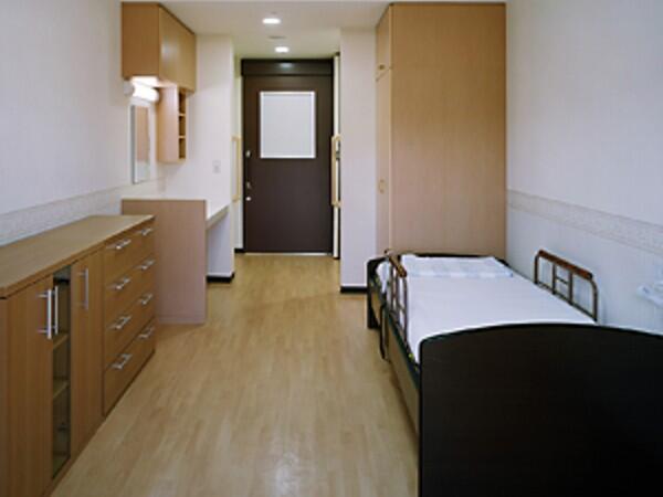 介護付有料老人ホームビクトリア街（常勤）の介護職求人メイン写真2