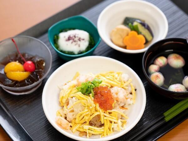 介護付有料老人ホーム ケアレジデンス東京アネックス（パート）の調理補助求人メイン写真2