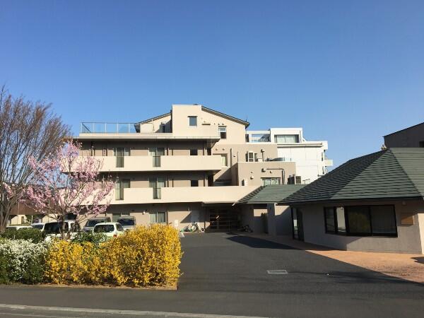 地域密着型特別養護老人ホームえぶりわん鶴瀬Nisi（常勤）の介護福祉士求人の写真