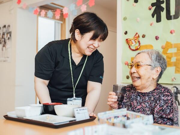 有料老人ホームあおい新さっぽろ館（常勤）の介護福祉士求人の写真