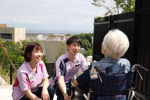 CCRC豊泉家 芦屋山手(常勤)の介護職求人の写真