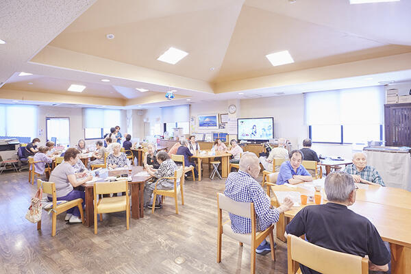 特別養護老人ホーム 甍（パート）の介護福祉士求人メイン写真5