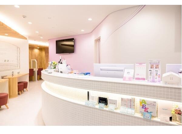 経堂ファミリアクリニック（医療コンシェルジュ / 常勤）の一般事務求人の写真