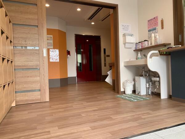 住宅型有料老人ホームにぎ和い（常勤）の介護職求人メイン写真2