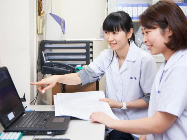 (株)若菜 本社（常勤）の栄養士求人メイン写真2