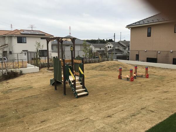 スクルドエンジェル保育園 もねの里園（遅番パート）の保育士求人サブ写真1