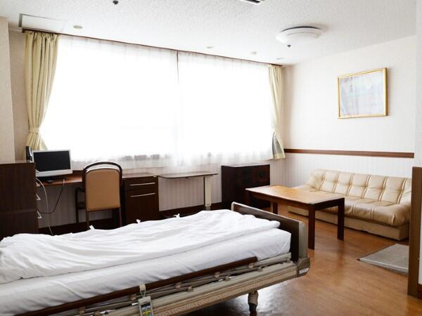 足立共済病院（常勤）の看護助手求人メイン写真5