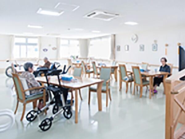 デイサービスセンターしおん（常勤）の准看護師求人メイン写真4