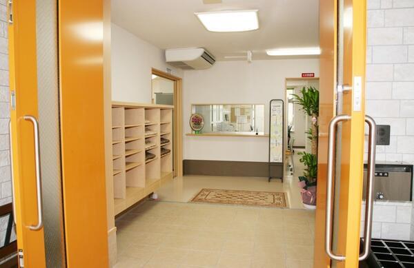 サービス付き高齢者向け住宅　コミュニティホームあんり吹田（常勤）の介護福祉士求人メイン写真2