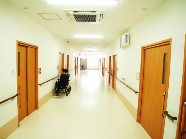 住宅型有料老人ホーム なでしこ八幡二番館（パート）の介護職求人メイン写真3