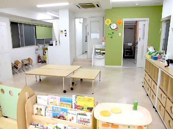 かたつむり保育園 芝新町（常勤）の保育士求人メイン写真2