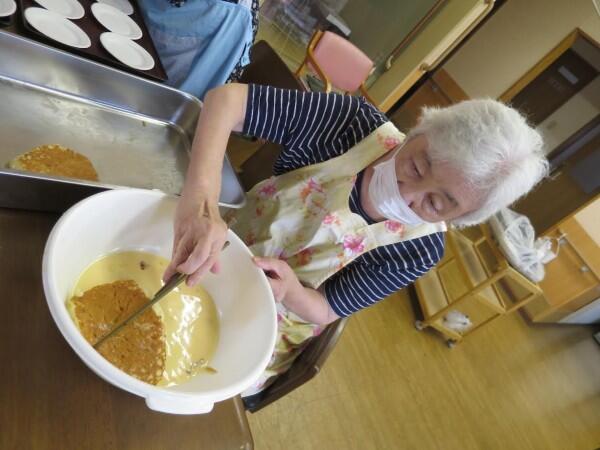 喜成会デイサービス 「有本の家」（常勤）の介護福祉士求人メイン写真2