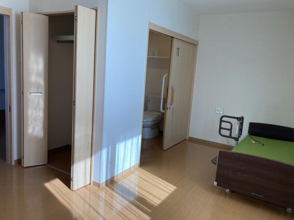 住宅型有料老人ホーム こがケアアベニュー大石町（常勤）の介護職求人メイン写真2