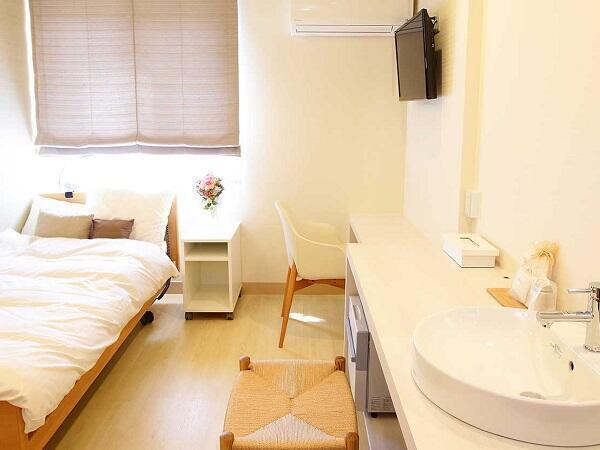 東京フェリシアレディースクリニック（常勤）の看護師求人メイン写真2