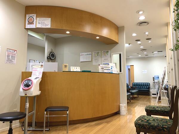 オペラシティクリニック（パート）の看護師求人の写真