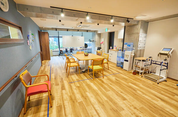 ふくろうクリニック自由が丘（常勤）の理学療法士求人メイン写真2