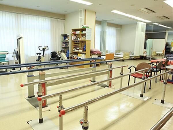 介護老人保健施設　多摩すずらん（常勤）の介護職求人メイン写真5