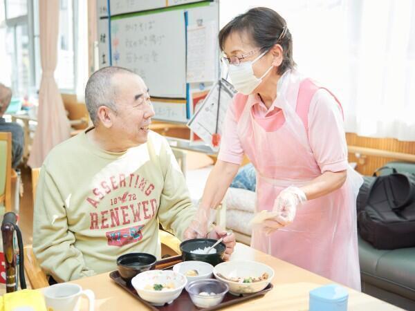 デイサービスセンター 中央本町杉の子園（生活相談員/常勤）の社会福祉士求人の写真