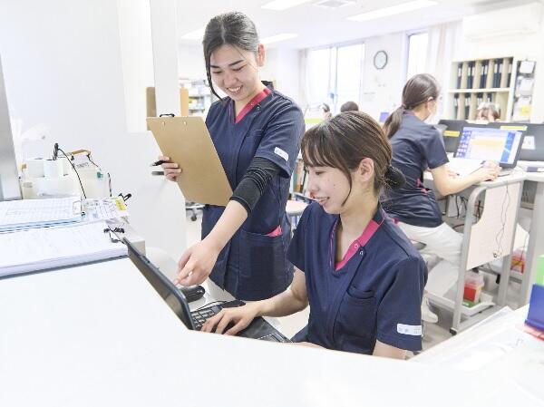 横浜新緑総合病院（病棟/常勤）の看護師求人メイン写真2