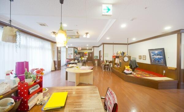 笑いの家ショートステイセンター(パート)の准看護師求人の写真