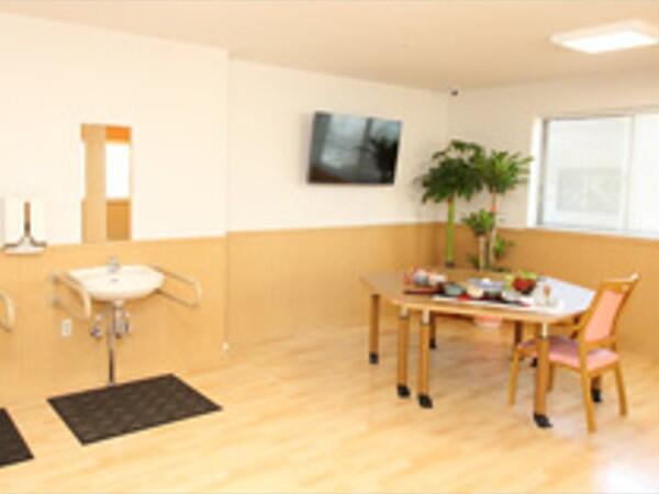 サービス付き高齢者向け住宅　コミュニティホームあんり川岸（常勤）の介護職求人メイン写真5