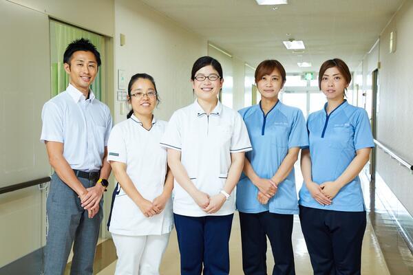 介護老人保健施設 クローバー悠苑（常勤）　の介護福祉士求人メイン写真2