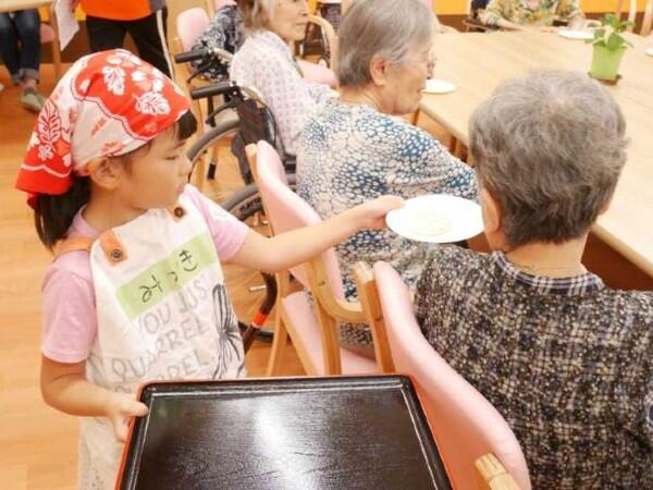 住宅型有料老人ホーム　ガーデンホームなごみ東花園（夜勤専従/常勤）の介護職求人メイン写真3