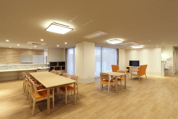 介護老人福祉施設 エクレ小束台（常勤）の看護師求人メイン写真4