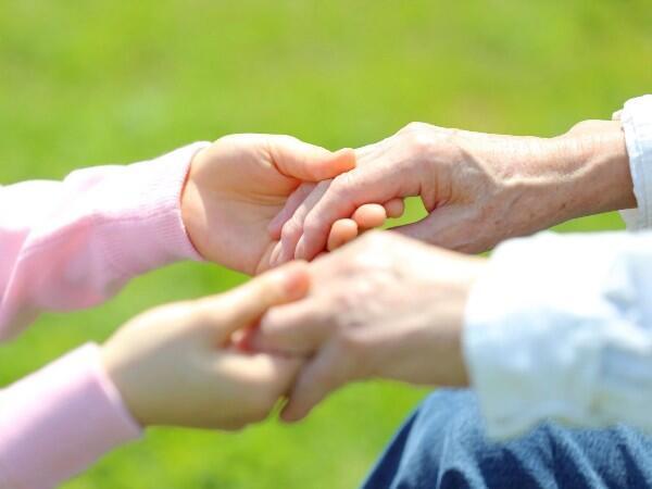 介護老人保健施設 西谷憩いの家（常勤）の介護職求人メイン写真1