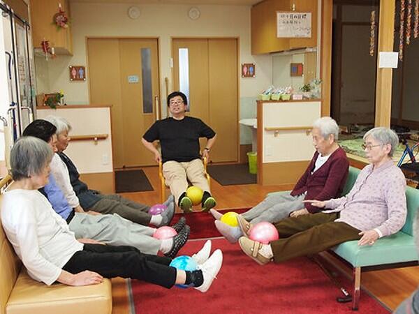  第2デイサービスセンターお茶飲み処（パート）の介護福祉士求人の写真