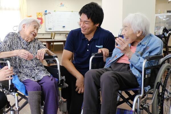 サービス付き高齢者向け住宅 いこいの杜十和音（常勤） の介護職求人メイン写真4