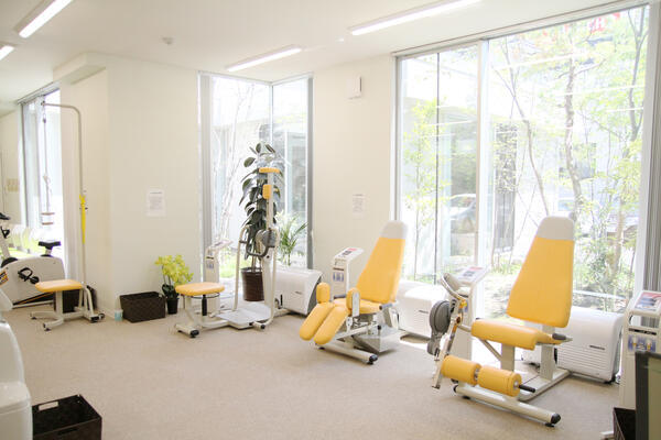 箕面の森整形外科クリニック（常勤）の理学療法士求人メイン写真3