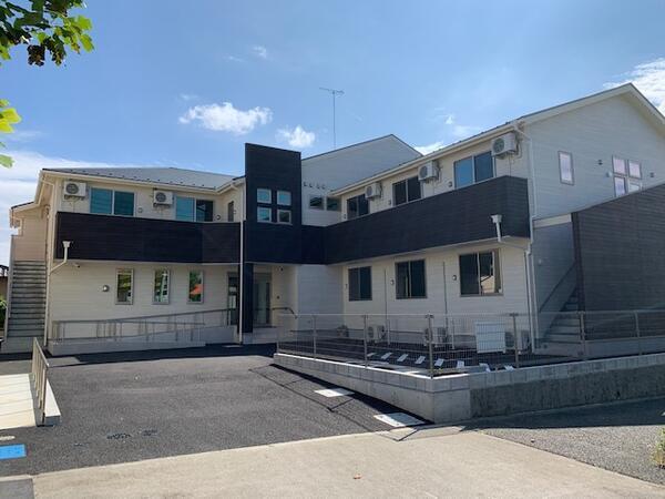 住宅型有料老人ホーム わかば（夜勤専従/パート）の介護職求人の写真