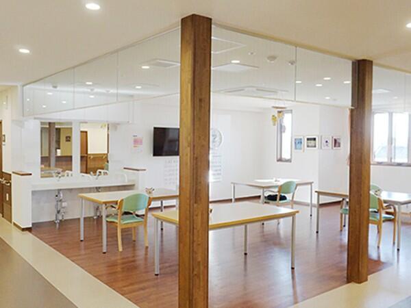 サービス付き高齢者向け住宅　ハピネス彩輝（パート）の介護福祉士求人メイン写真2