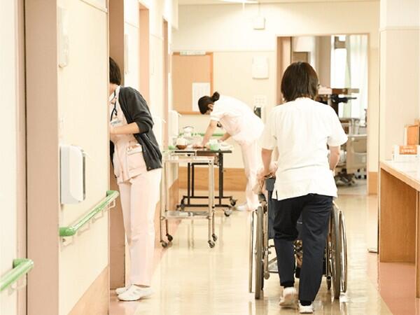 糀谷病院（常勤）の看護助手求人メイン写真3