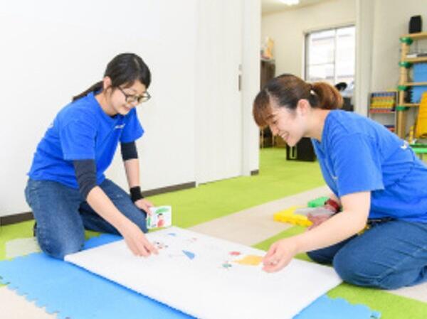 放課後等デイサービス 音＆CRANBERRY（常勤）の精神保健福祉士求人メイン写真2